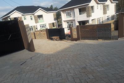 4 Bed House with En Suite in Ngong - 4