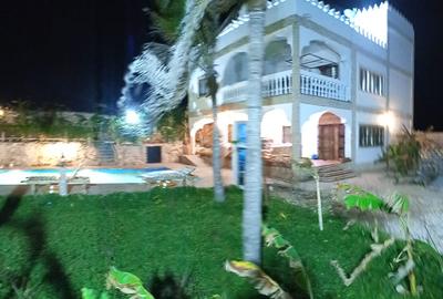4 Bed House with En Suite at Watamu - Behind Watamu Mall