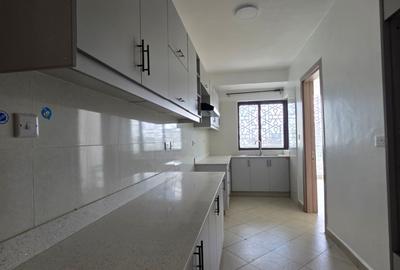 3 Bed Apartment with En Suite in Parklands
