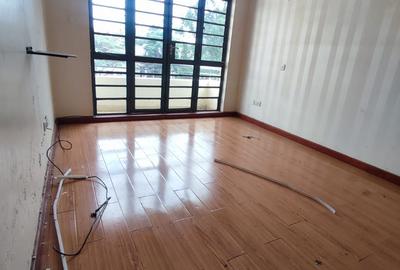 3 Bed Apartment with En Suite in Kileleshwa - 2