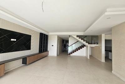4 Bed Apartment with En Suite in Westlands Area - 2