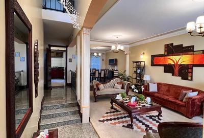 5 Bed Townhouse with En Suite in Westlands Area - 3