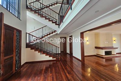 5 Bed House with En Suite in Loresho - 2