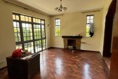 4 Bed House with En Suite in Loresho - 4