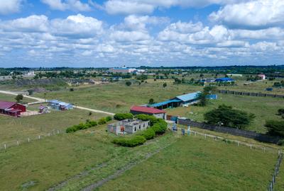 Land in Kitengela - 4