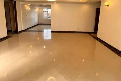 3 Bed Apartment with En Suite in Lavington - 4