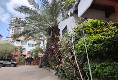 2 Bed Apartment with En Suite in Parklands - 3