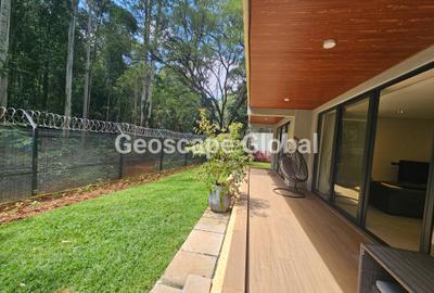 Furnished 4 Bed Apartment with En Suite in Spring Valley