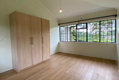 5 Bed House with En Suite in Karen - 3
