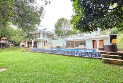 5 Bed House with En Suite at Loresho - 2