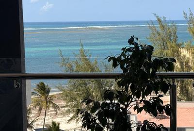 Serviced 4 Bed Apartment with En Suite at 000 Per Night