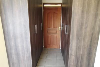 2 Bed Apartment with Borehole in Ngong Road - 4
