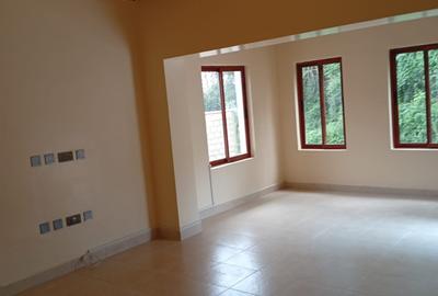 5 Bed House with En Suite in Kitisuru - 4