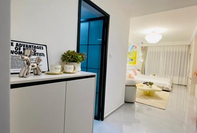 Studio Apartment with En Suite at Wood Avenue - 3