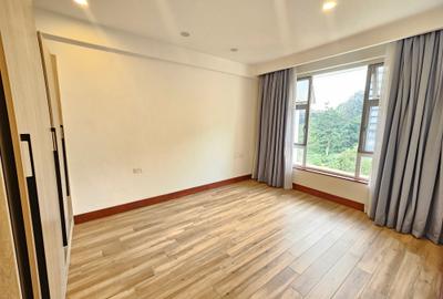 4 Bed Apartment with En Suite in Muthaiga - 4