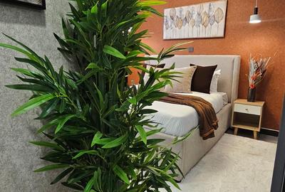 Serviced 2 Bed Apartment with En Suite at Valley Arcade - 4