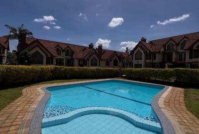4 Bed Townhouse with En Suite in Lavington - 2
