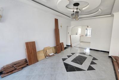 3 Bed House with En Suite at Rimpa Road - 4