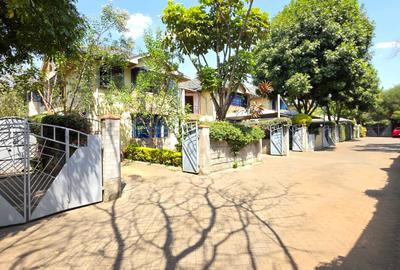 4 Bed Townhouse with En Suite at Lavington Green - 4