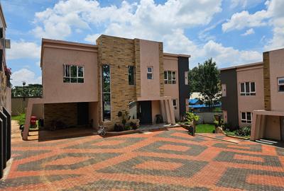 4 Bed Villa with En Suite in Kiambu Road