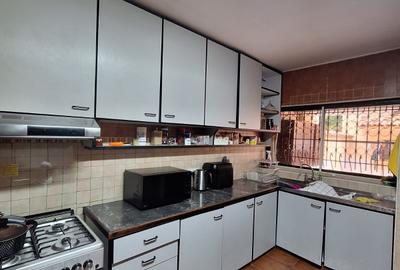 5 Bed House with En Suite at Rhapta Road - 2