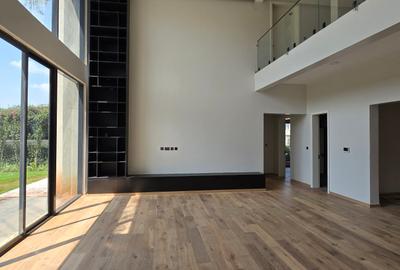 4 Bed Villa with En Suite at Ruaka Rd - 3