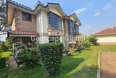 4 Bed House with En Suite in Nyari - 2