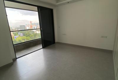 2 Bed Apartment with En Suite in Westlands Area - 4