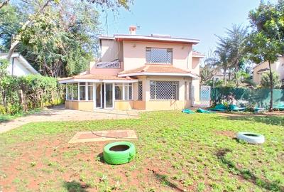 4 Bed Townhouse with En Suite at Lavington Green