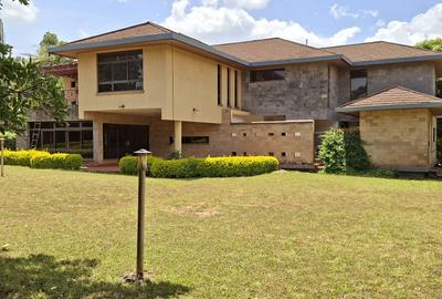 4 Bed Townhouse with En Suite in Runda