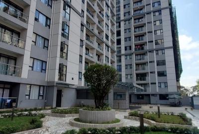 Serviced 3 Bed Apartment with En Suite at Valley Arcade