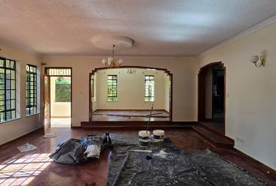 4 Bed Townhouse with En Suite at Amboseli Road - 3