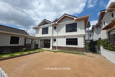 5 Bed House with Garden in Runda - 4