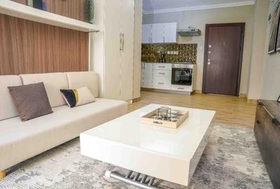 2 Bed Apartment with En Suite at Wood Avenue