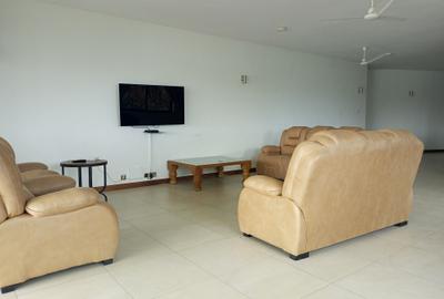 Serviced 3 Bed Apartment with En Suite in Nyali Area - 4