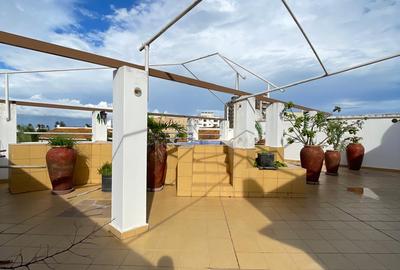Serviced 3 Bed Apartment with En Suite in Nyali Area - 4
