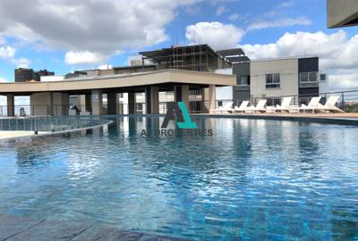 4 Bed Apartment with En Suite in Riverside