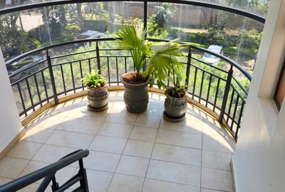 3 Bed Apartment with En Suite in Kilimani - 4