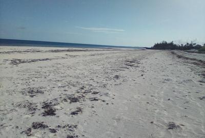Land at Bofa Beach