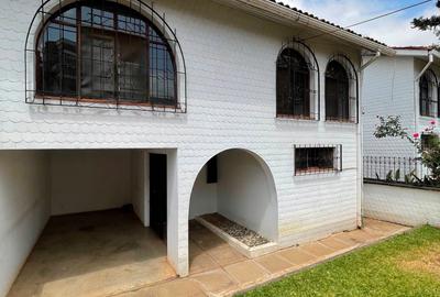 4 Bed Townhouse with En Suite in Kileleshwa