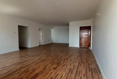 3 Bed Apartment with En Suite at Hatheru Road
