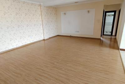 3 Bed Apartment with En Suite in Kilimani