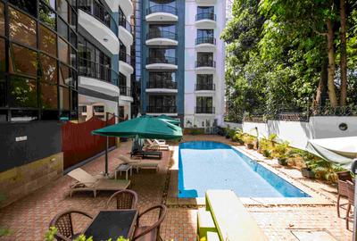 Serviced 3 Bed Apartment with En Suite at Westlands Avenue
