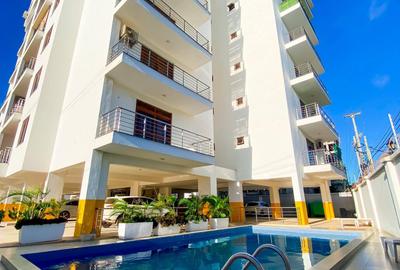 Serviced Studio Apartment with En Suite at Baobab Road