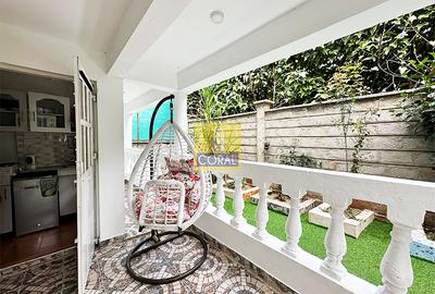 Studio Apartment with Parking in Nyari - 2