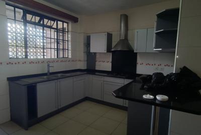 3 Bed Apartment with En Suite at Raphta Road - 4