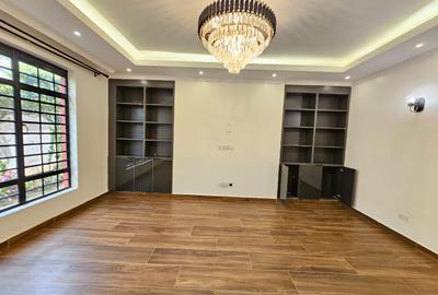 4 Bed Townhouse with En Suite in Kiambu Road - 3