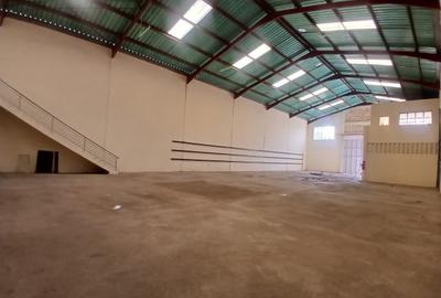10,000 ft² Warehouse with Parking in Mombasa Road - 2