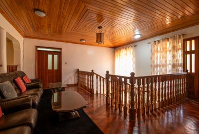 5 Bed House in Runda - 3