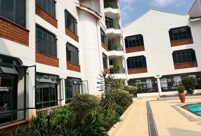 1 Bed Villa with En Suite at Muthangari - 2